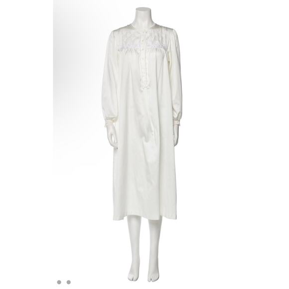 OSCAR DE LA RENTA NEW WITH TAGS EMBROIDERED LONG SLEEVE NIGHT GOWN WOMEN SZ S/M